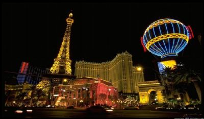 Las Vegas tiltrkker turister!